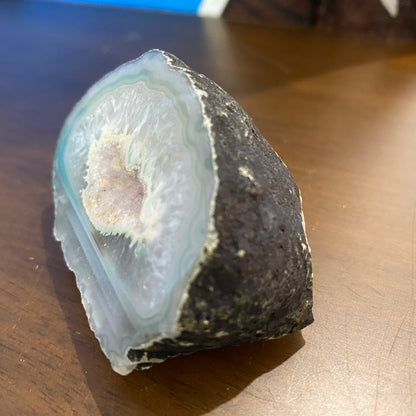 Grey Agate Geode Half 126 grams